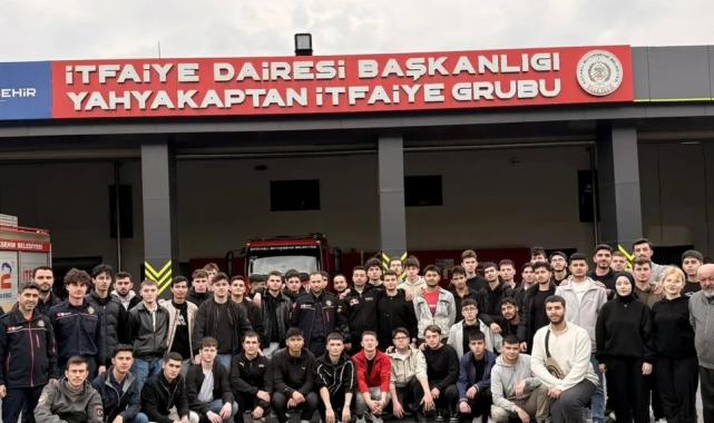İtfaiyeci adaylarından Kocaeli İtfaiyesi’ne teknik ziyaret