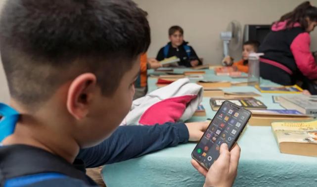 İzmir Büyükşehir’den 79 köye ücretsiz internet