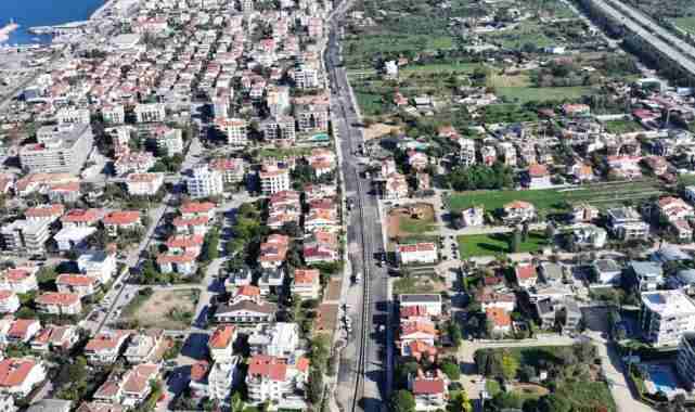 İzmir Güzelbahçe trafiğe yeni bulvarla gün sayıyor