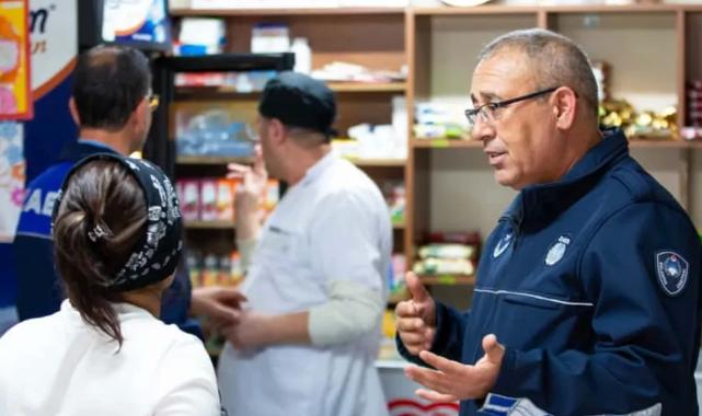 İzmir Narlıdere’de zabıta ekiplerinden kantinlere sıkı denetim