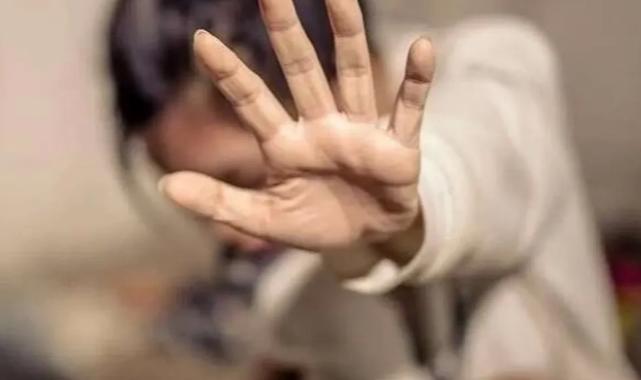 İzmir’de kadın dayanışmasıyla şiddete karşı birlik