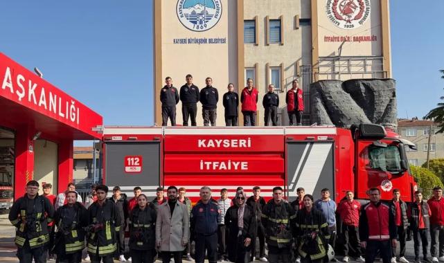 Kayseri Büyükşehir’den lise öğrencilerine staj desteği