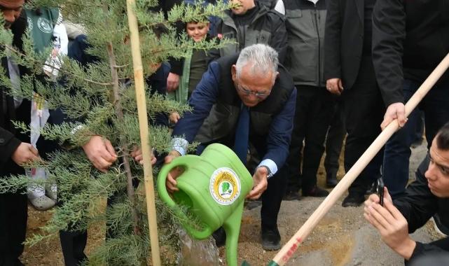 Kayseri Büyükşehir’den şehrin ‘yeşil’ine dev yatırım