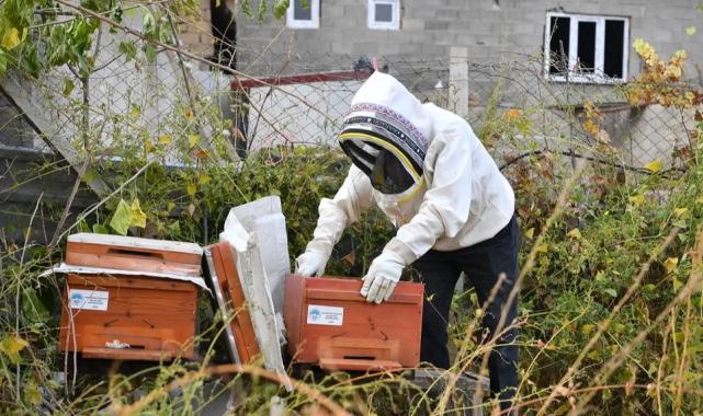 Kayseri Büyükşehir’e kovan dolusu teşekkür