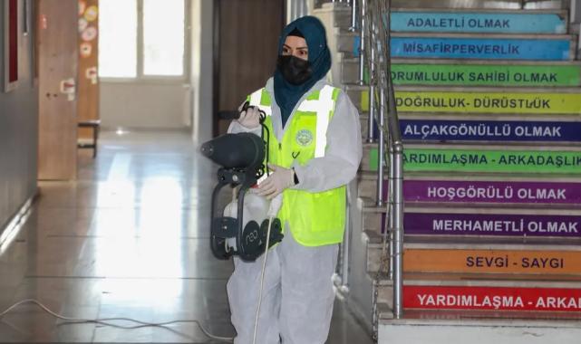 Kayseri Talas’ta okullarda ‘ara tatil’ temizliği