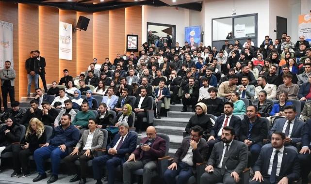 Kayserili gençlerle ‘gelecek’ buluşması