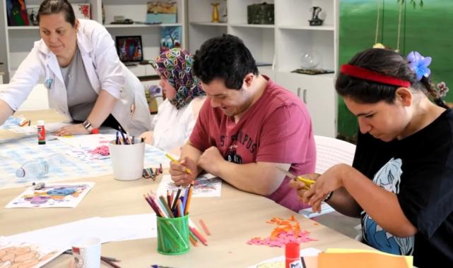 Kocaeli’de sanatla özgüven ‘Gonca’ ile kazanılıyor