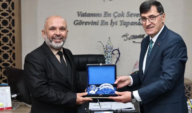 Kütahya’da Başkan Kahveci’den Müdür Ünal’a turistik ziyaret