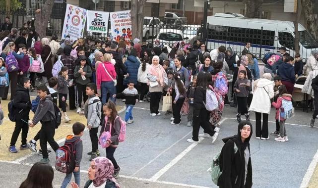 Manisa Yunusemre’de Üzümcüler İlkokulu’nda kermes