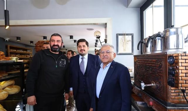 Memduh Büyükkılıç’tan Hunat esnafına ziyaret