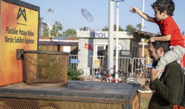 Mersin sahillerinde 93 bin 500 pet şişe potaya girdi
