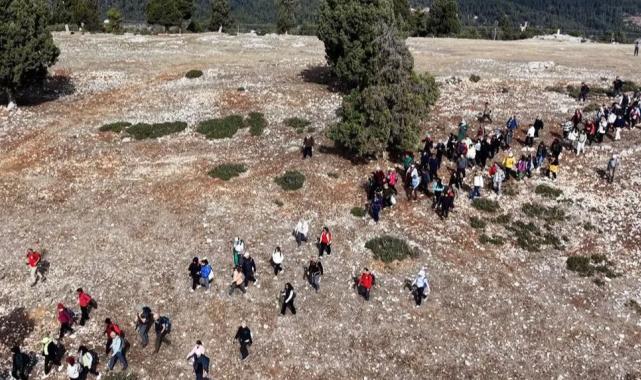 Mersin’de tarihi kilikya yolu yürüyüşüne yoğun ilgi