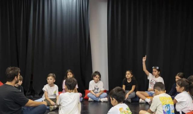 Mersin’de Tiyatro Kursu’na yoğun ilgi