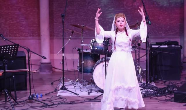 Nevşehirli öğretmenlere müziğin gücüyle selam