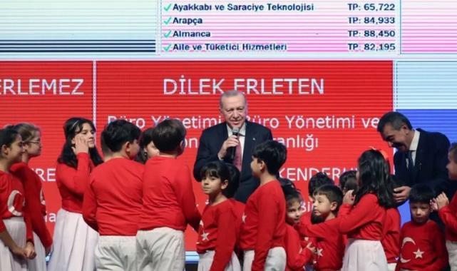 Öğretmenler Günü’nde atama müjdesi… 15 bin öğretmenin daha ataması yapıldı