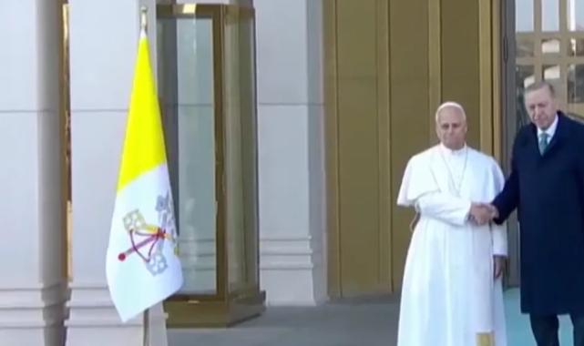 Papa 14. Leo ilk yurt dışı ziyareti kapsamında Türkiye’de