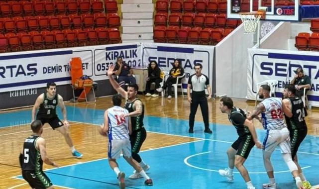 Sakarya Büyükşehir Adana potasından galip döndü