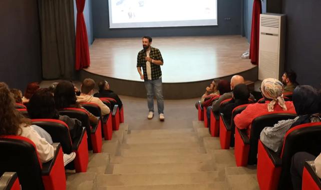 Sakarya Büyükşehir Akademi’den ‘sinema’ dersi