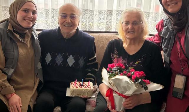Sakarya ekipleri 65 yıllık evliliğin yıldönümüne şahitlik etti