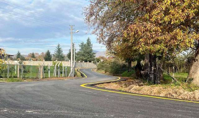 Sakarya Hendek’te 20 kilometrelik asfalt çalışmasını tamamladı