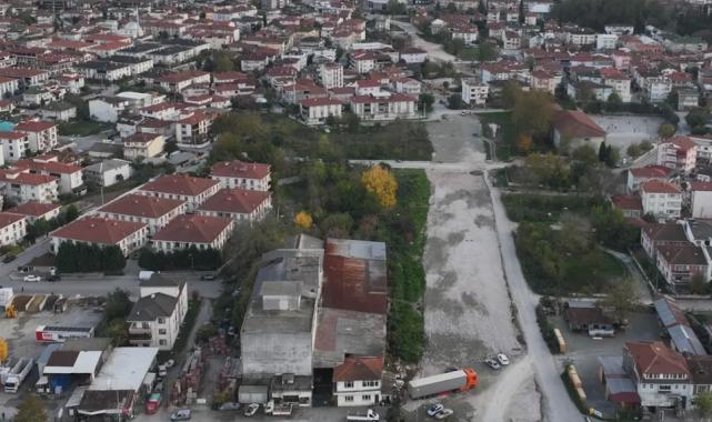 Sakarya’nın merkezine yeni bir ulaşım koridoru açılıyor