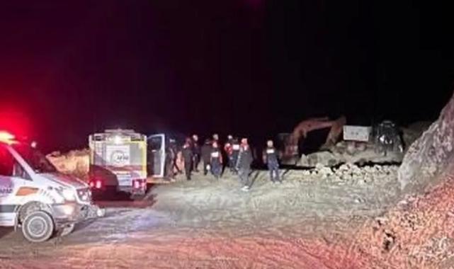 Sivas’ın Divriği’ndeki göçükte arama çalışmaları sürüyor