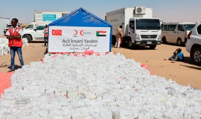 Türk Kızılay’dan Sudan’da yerinden edilenlere gıda katkısı