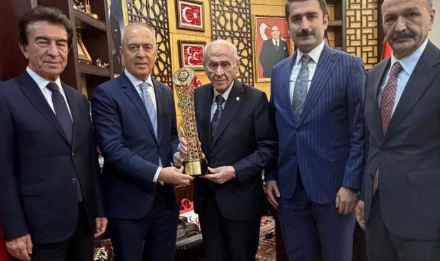 Türkiye Bisiklet Federasyonu’ndan Bahçeli’ye ziyaret