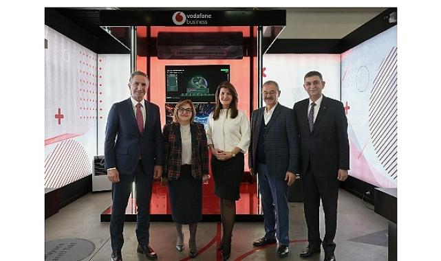 Vodafone, Gaziantep’teki yeni teknoloji merkezi ile Anadolu sanayisini geleceğe hazırlayacak