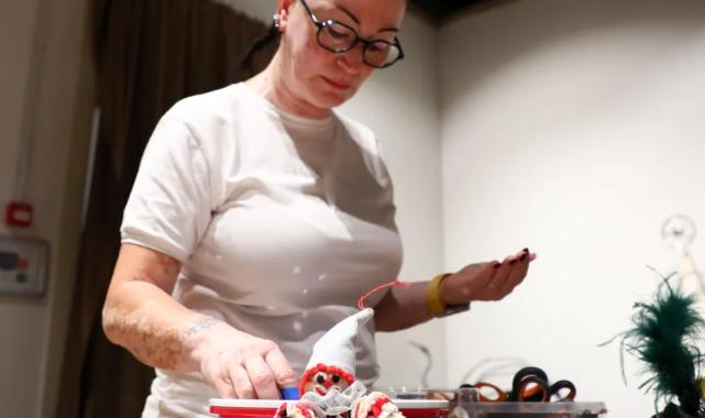 Antalya’da atık kumaşlar yılbaşı neşesine dönüştü