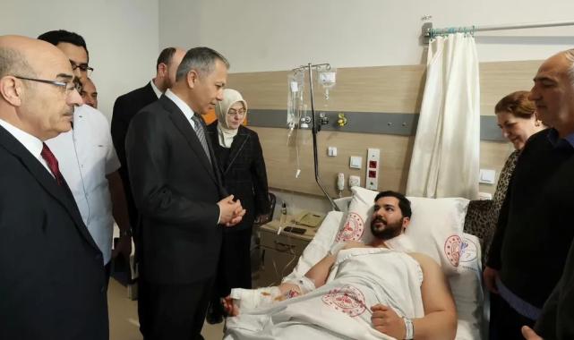 Bakan Yerlikaya’dan Yalova’daki yaralı polislere ziyaret