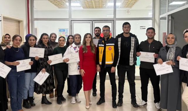 Batman’da ebelere ‘Temel Yenidoğan Bakımı’ eğitimi