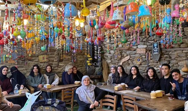 Büyükşehir’den üniversite öğrencilerine Tire gezisi