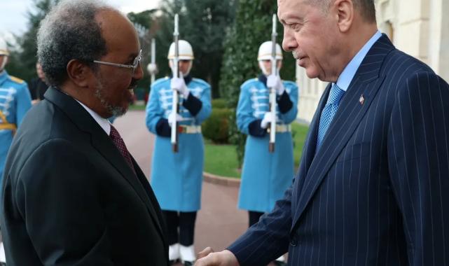 Cumhurbaşkanı Erdoğan mevkidaşı Mahmud’u ağırlıyor