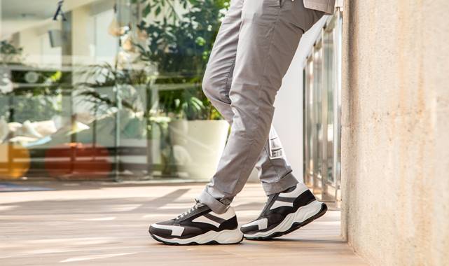 Style Without Compromise: Integrating Elevator Shoes into Your Daily Wardrobe