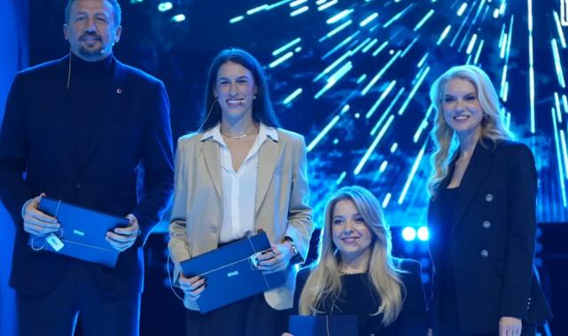 Halkbank Gençİz Zirvesi’22 İstanbul’da 5 bin genci buluşturdu