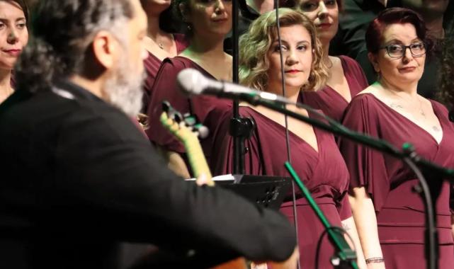 İstanbul Maltepe’de usta yorumcu Ruhi Su unutulmadı