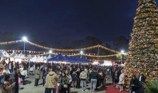 İzmir’de Yeni Yıl Festivali’ne ilgi yoğun