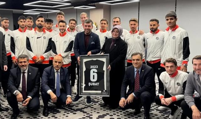 Kahramanmaraş milletvekillerinden İstiklalspor’a moral ziyareti