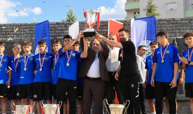 Kayseri Talas’ta Sporcu Fabrikası’ndan 2 yeni oyuncu