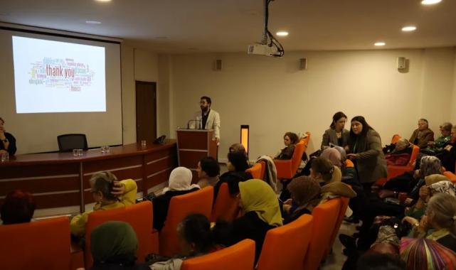 Kocaeli’de “Sağlıklı Yaş Alma Semineri” düzenlendi