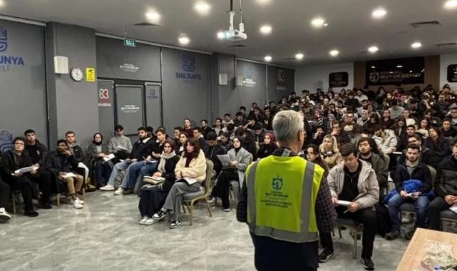 Kocaeli’de TEKNOFEST öğrencilerine ilk yardım eğitimi