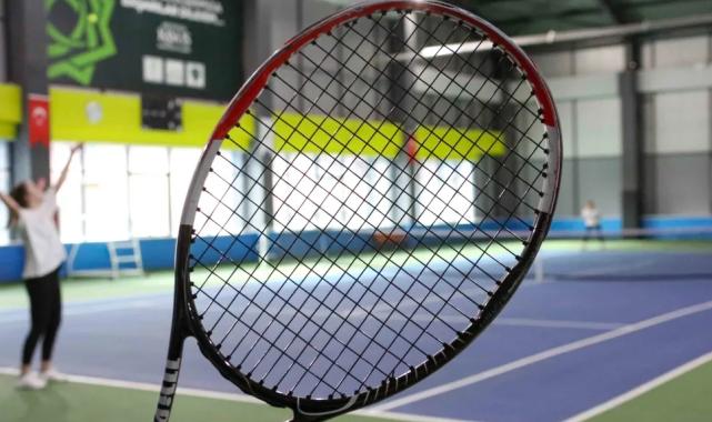 Konya Meram’da aileler ‘kort’ta buluşuyor