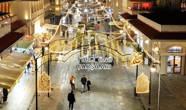 Konya’da Şeb-i Arus Haftası ışıl ışıl