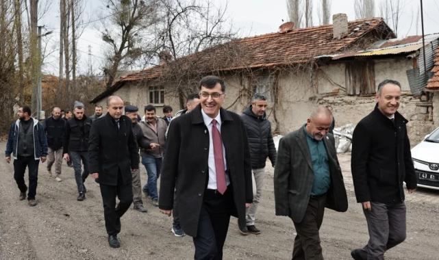 Kütahya Belediyesi mahallelerin ihtiyaçlarını karşılıyor