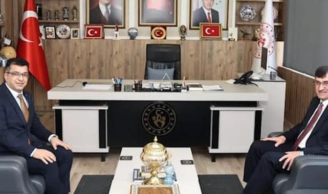 Kütahya’da Başkan Kahveci’den gençliğe ve spora destek