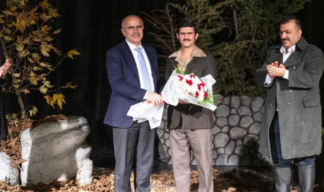 Malatya’da ‘Pusuda’ tiyatro oyunu beğeni topladı