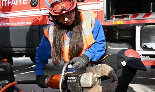 Manisa’da ‘Mahalle Afet Gönülleri Projesi’ başlatıldı