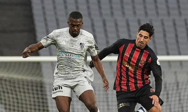 Mısırlı.com.tr Fatih Karagümrük 1-1 Kocaelispor (Maç Sonucu)