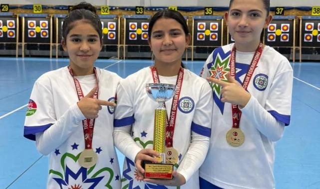 Muğla’nın altın kızları Türkiye Şampiyonu